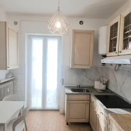 Апартаменти Sunrise *